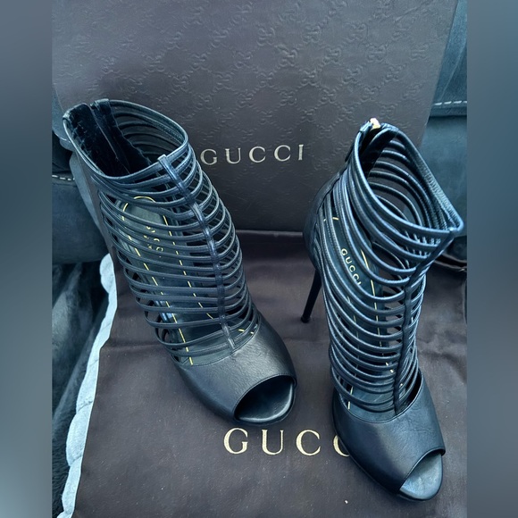 GUCCI leather Saddle Soft Lux Caged Peep Toe sandals size 38 1/2 - Picture 2 of 9